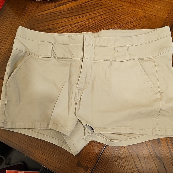 Copper Key Pants - Women's Tan Shorts